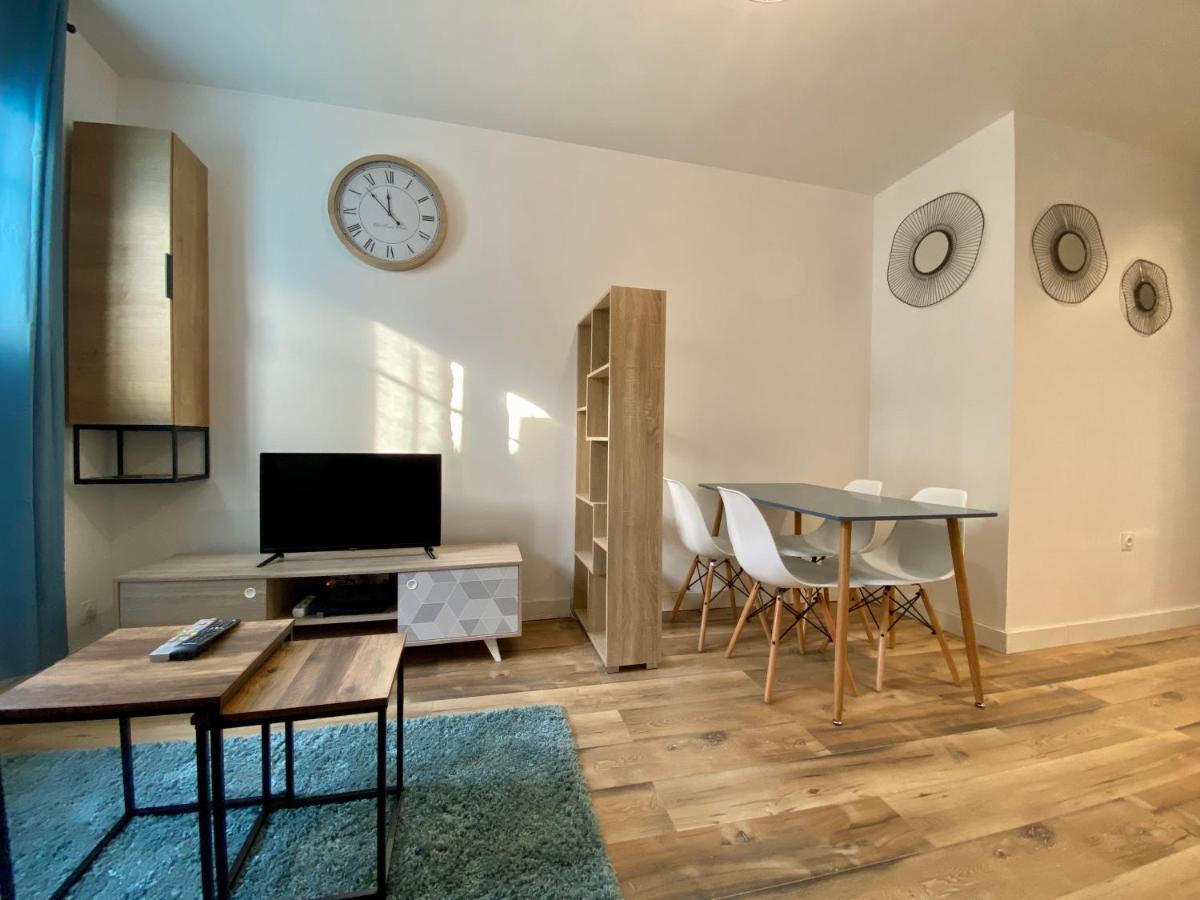 Zen Appart - 35M2 A Carcassonne Bagian luar foto